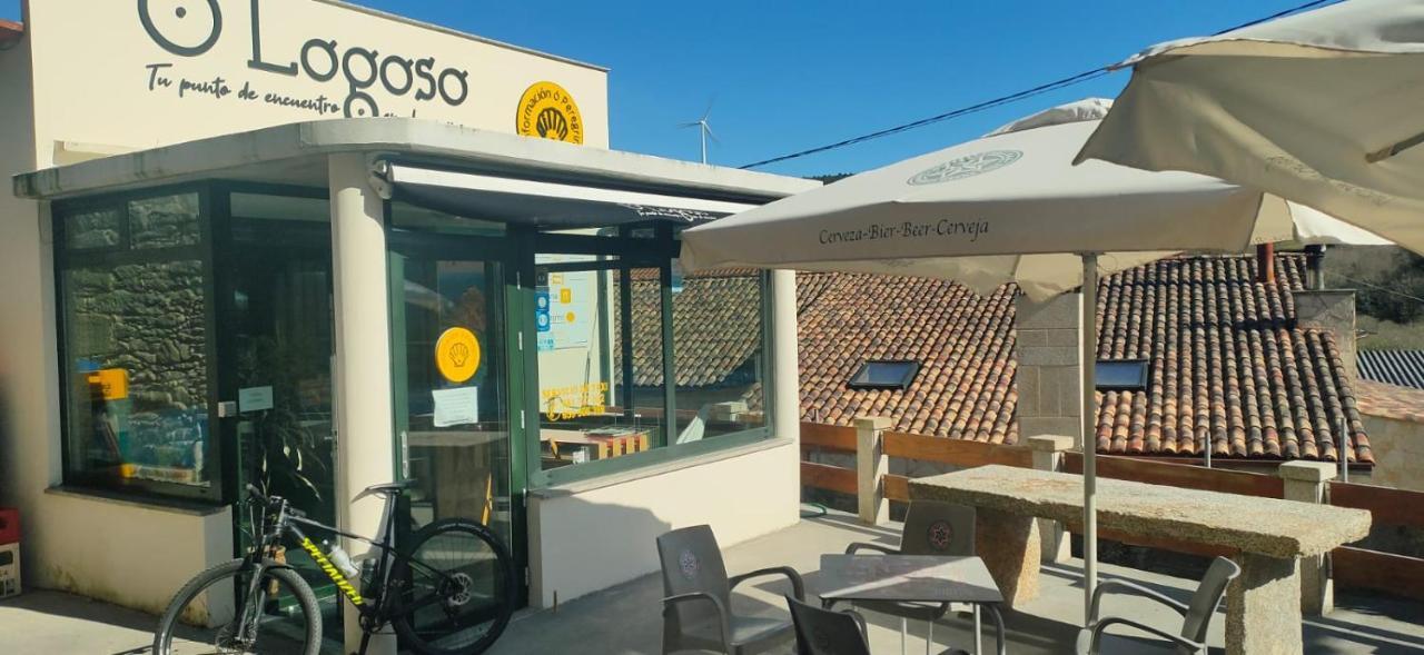 Albergue O Logoso Campelo ภายนอก รูปภาพ