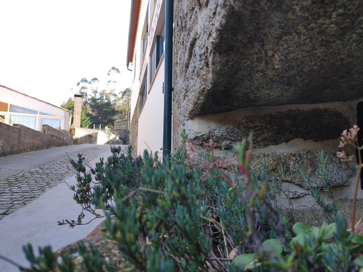 Albergue O Logoso Campelo ภายนอก รูปภาพ