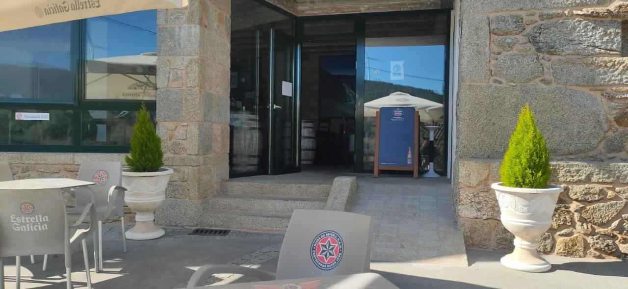 Albergue O Logoso Campelo ภายนอก รูปภาพ