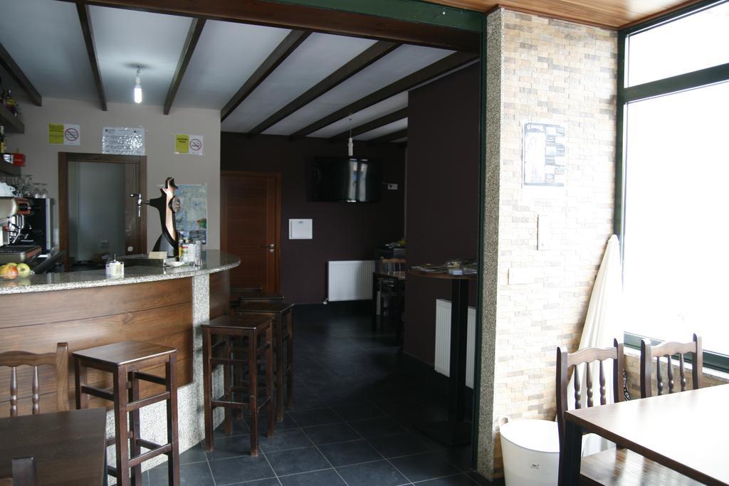 Albergue O Logoso Campelo ภายนอก รูปภาพ